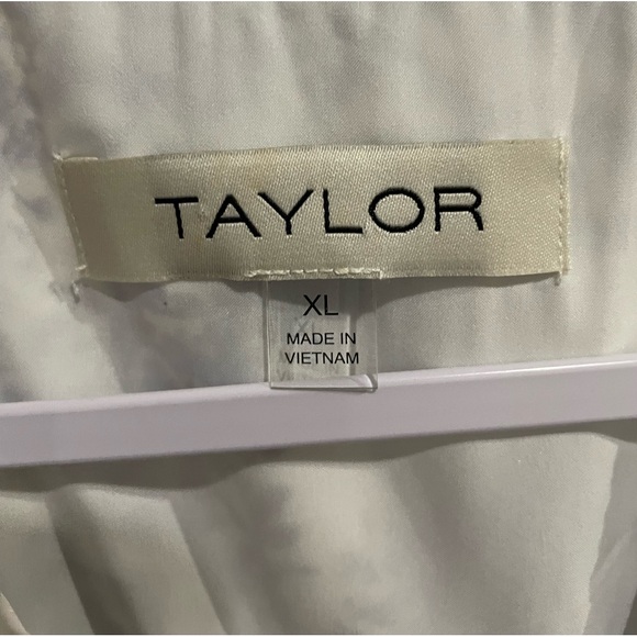 Taylor Floral Pleated Feminine Dress V Neck Stretch Party Cottagecore - Picture 6 of 9